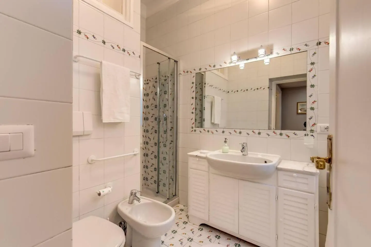Lovely Flat By The Vatican Rome Apartment